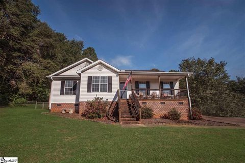107 Logan Lane