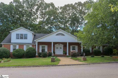 104 Rosebay Drive sold home in Dove Tree, Greenville, SC