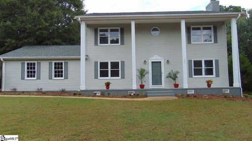 703 Pineapple Point