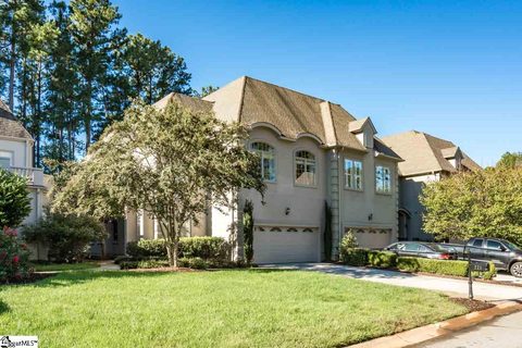 221 Castellan Drive