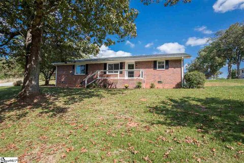 102 Pleasant View Drive