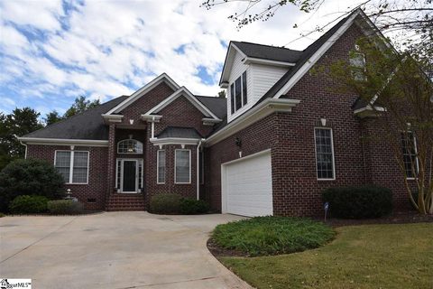 16 Ruby Lake Lane