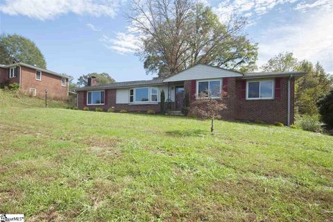 18 N Harbor Road sold home in Lake Harbor, Greenville, SC