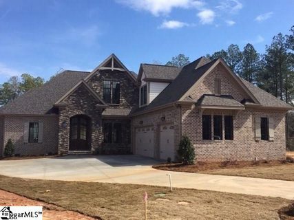 111 Fernbank Court sold home in Godfrey Ridge, Simpsonville, SC