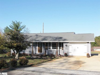 17 Pine Grove Lane sold home in Riverdale Acres, Greenville, SC