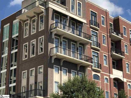 111 E Mcbee Avenue #401 sold condo in The Bookends, Greenville, SC
