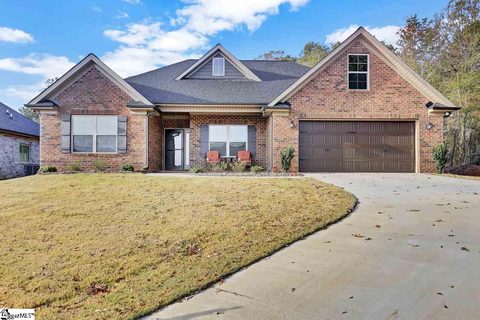 125 Pleasant Meadow Court sold home in Pleasant Meadows, Greer, SC