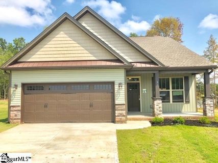 31 Kendals Lane sold home in Trailside At Garrett, Fountain Inn, SC