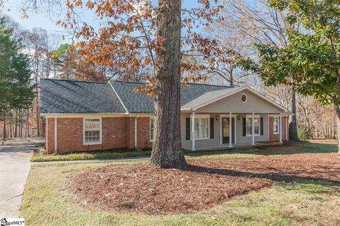 109 Woodgreen Drive sold home in Meadow Wood, Mauldin, SC