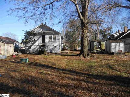 207 Henderson Street sold home in City View, Greenville, SC