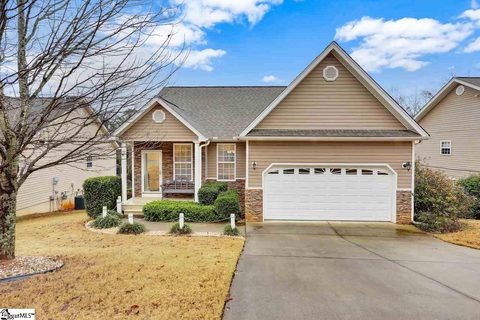 118 Falcons Landing sold home in Falcons Landing, Anderson, SC