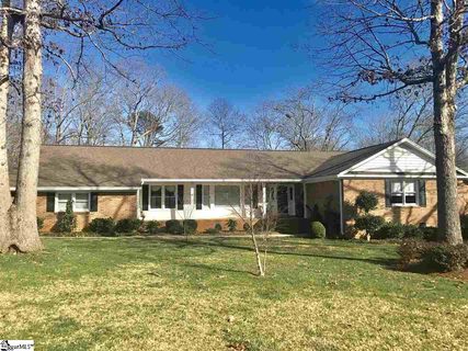 124 Linkside Drive
