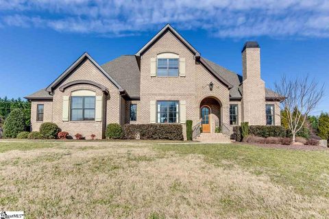 5 Fox Hunt Lane