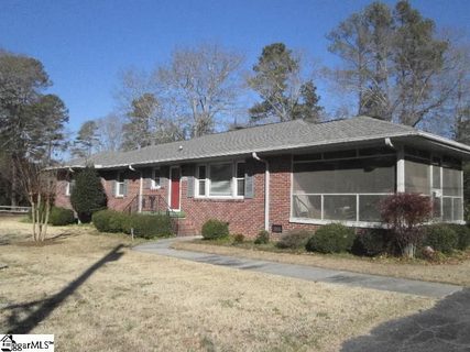 103 Woodview Drive