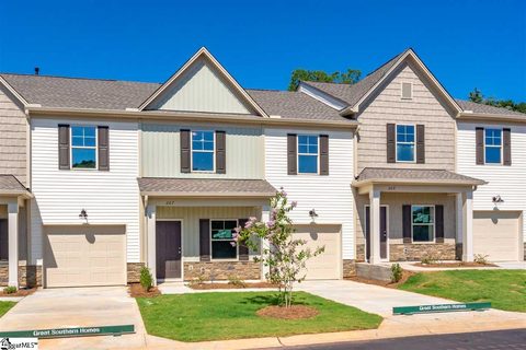 207 Fern Hollow Way sold townhome in Whispering Pines, Mauldin, SC