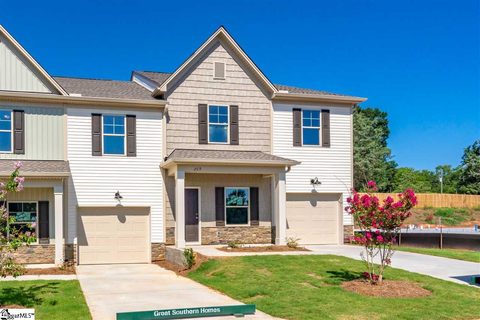 209 Fern Hollow Way sold townhome in Whispering Pines, Mauldin, SC