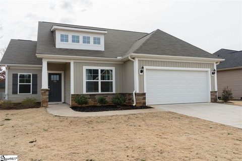 712 Maple Hollow Drive