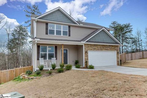 110 Crepe Myrtle Court