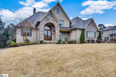 104 Griffith Hill Way