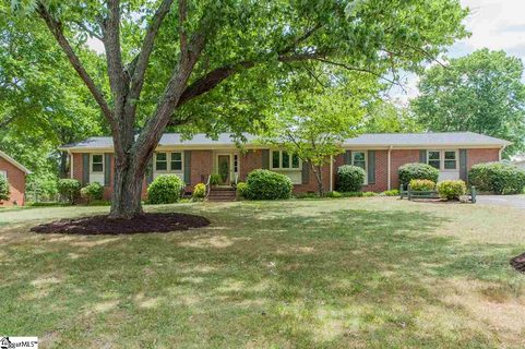 102 Dexter Drive