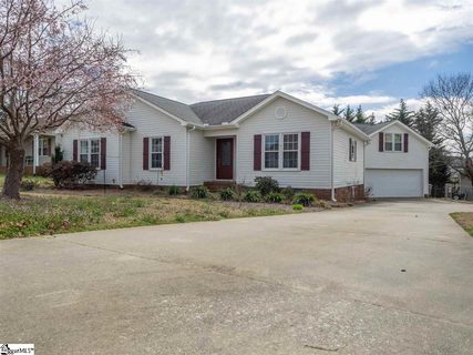 104 Fairview Place