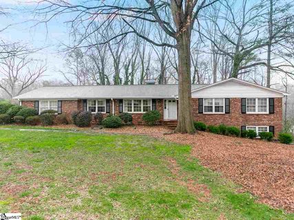 292 Lake Forest Drive sold home in Lake Forest Hill, Spartanburg, SC