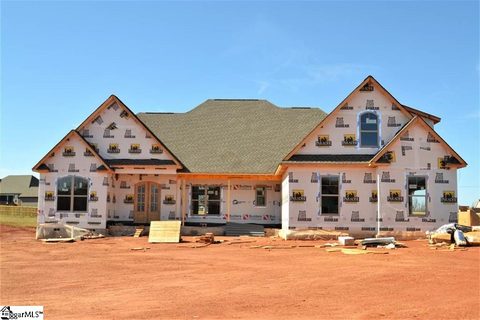114 Monreve Drive