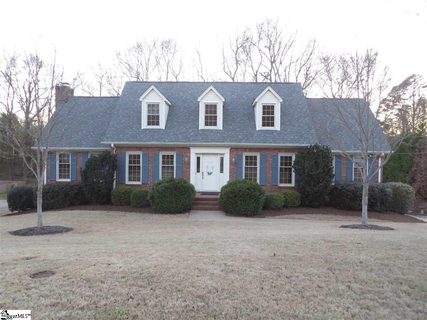 106 Chestnut Oaks Circle