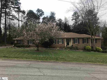 201 Edgemont Street