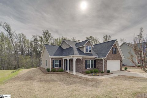 264 Autumn Glen Drive sold home in Woodlands At Autumn Glen, Spartanburg, SC