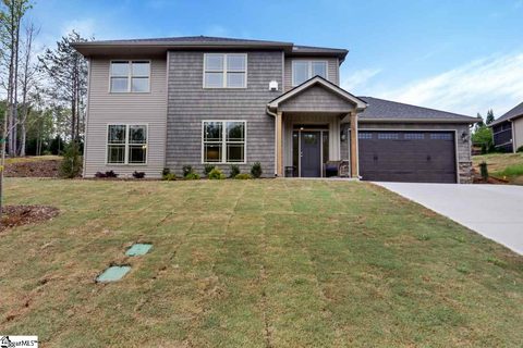 212 Crimson Glory Way