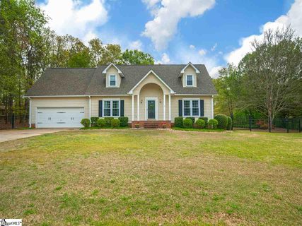 109 Farmwood Drive sold home in Woodgreen, Fountain Inn, SC