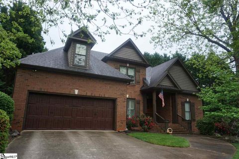 4 Whitekirk Way sold home in Carisbrooke, Greer, SC