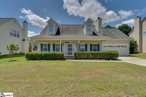 105 Goldenrain Way