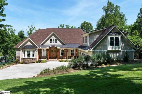 211 N Beacon Shores Drive sold home in Beacon Shores, Seneca, SC
