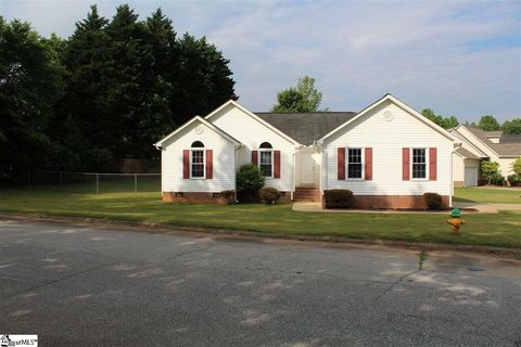 109 Gatehouse Drive
