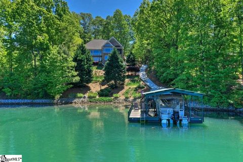 504 Viewpoint Court