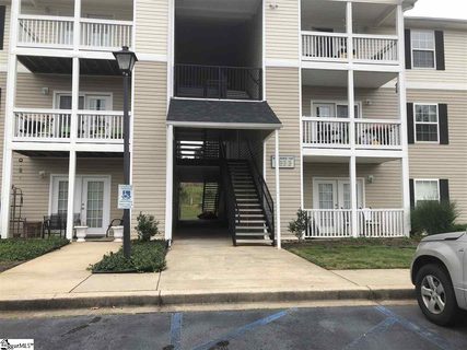 105 Mckenna Circle