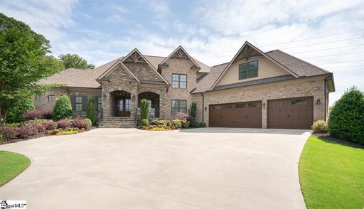 132 Charleston Oak Lane