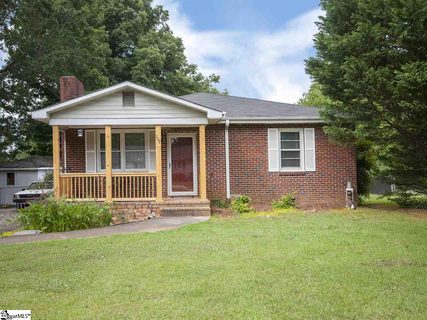 302 Rangeview Circle