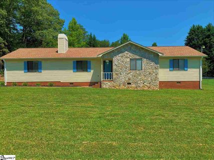 2225 Saluda Dam Road sold home in Saluda Heights, Easley, SC