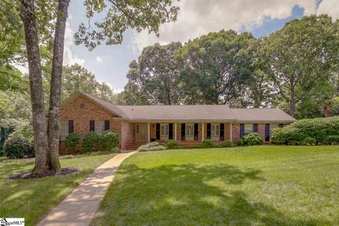 104 Heatherbrook Road