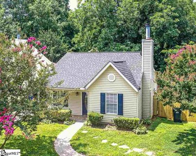 112 Creekpoint Drive