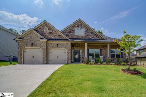 208 Ashcroft Lane