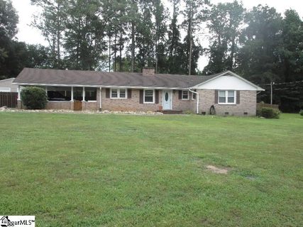 206 Forest Drive