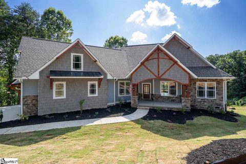 211 Mountain Edge Court sold home in Mountain Edge, Greenville, SC