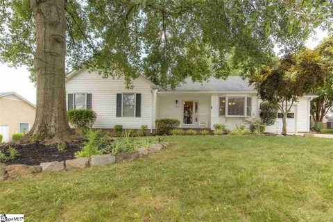 108 Lomond Lane