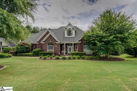 940 Lansfair Drive