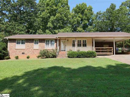 152 Woodridge Circle sold home in Windsor Park, Greenville, SC