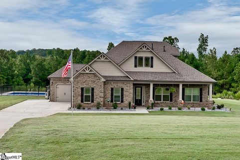 119 James Lake Way
